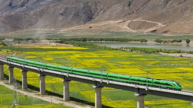 中国､チベットに｢高速鉄道並み｣新線建設の狙い