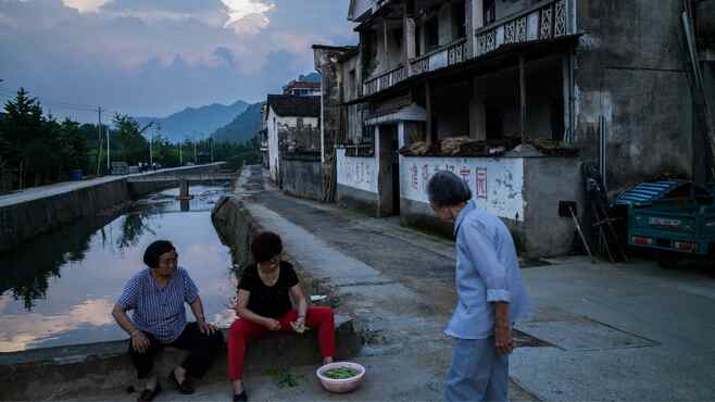 ハイテク中国の｢裏側｣で暮らす農村10億人の姿