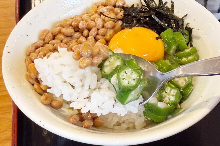 山田うどん ミニ納豆オクラ丼