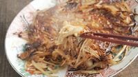 糖質抑えて美味｢エノキの焼きそば風｣簡単レシピ 麺を使わないで､細長い繊維感をうまく生かす