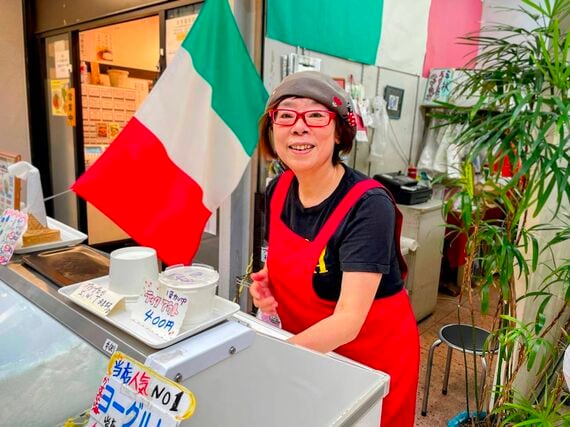 タケヤ・デザートイン