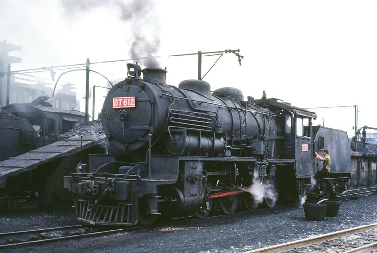 鉄道員にオヤジと呼ばれたSL｢キューロク｣の記憶 大正生まれ9600形､国鉄