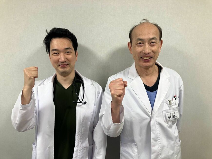 総合診療専門研修で同期と（写真：伊藤さん提供）