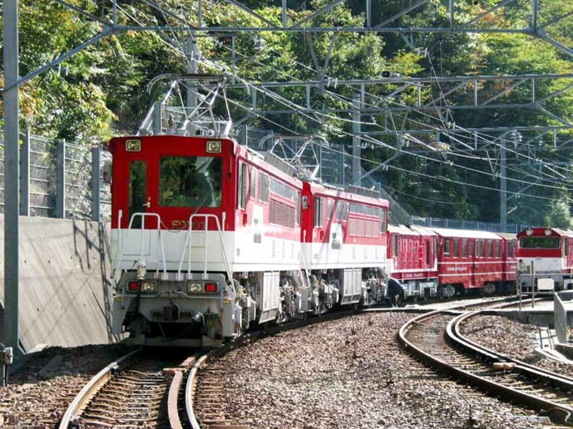 大井川鉄道のアプト式電気機関車ED90