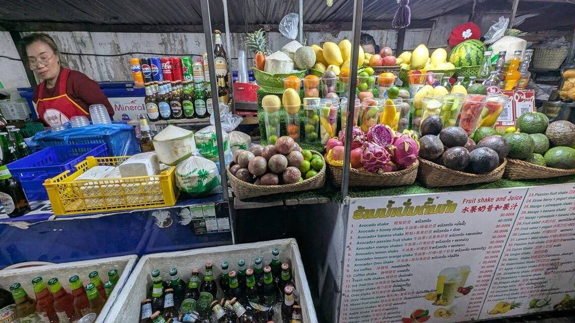 ルアンパバーンのジューススタンド