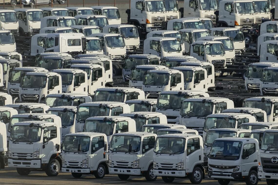 トラック
