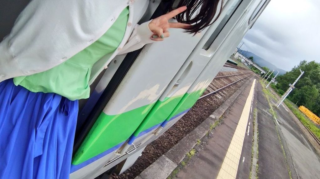 キハ40形北海道色の鉄道コーデの服探しには半年がかかった（写真：柚子@_yuzu_40）
