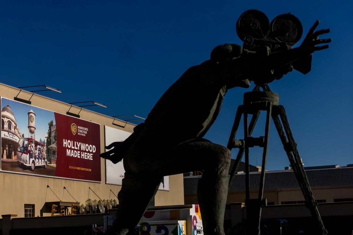 カリフォルニア州バーバンクにあるワーナーのスタジオSource: Bloomberg