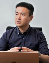 医師、社会活動家の三宅琢氏