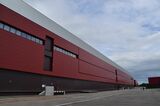7月にお披露目された北海道・千歳に建設中のラピダス工場。次世代半導体開発・量産ではIBMと戦略パートナーシップを締結している（編集部撮影）