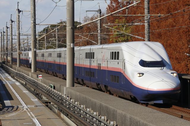 2階建て新幹線E4系は今秋に引退が予定される