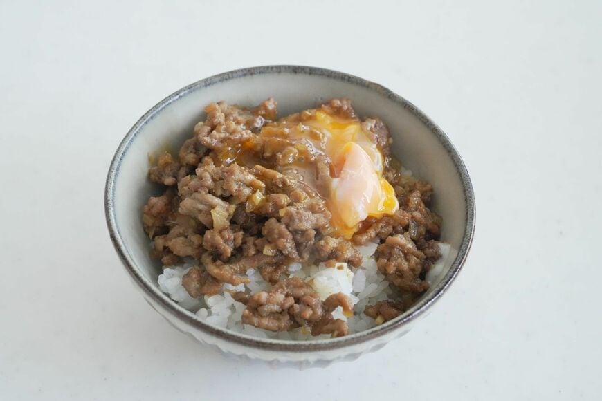 できあがったカレーそぼろ丼