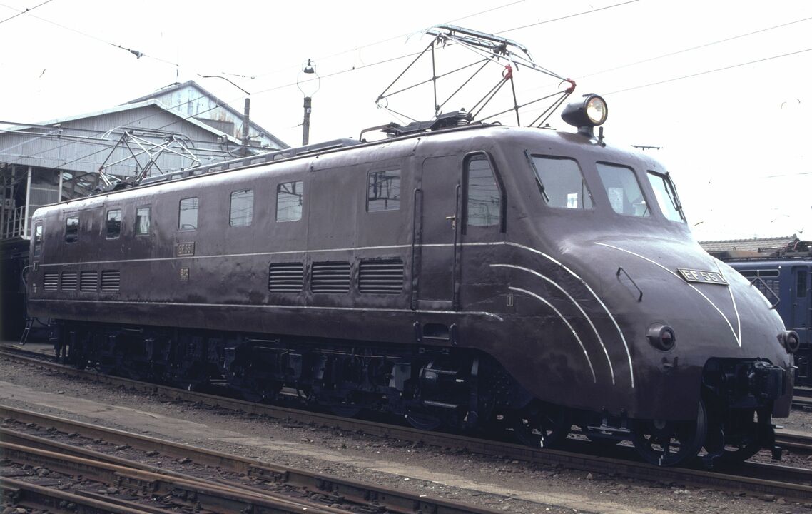 EF55形は1号機が鉄道博物館に保存されている