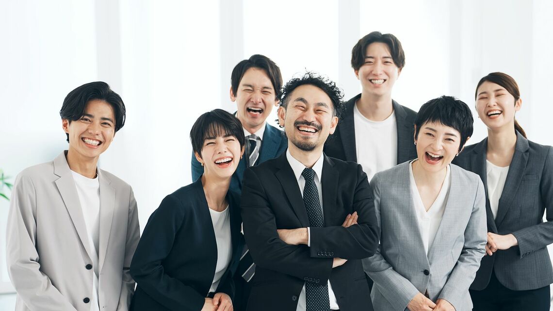 笑顔の社員達