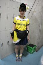 標準的なビールの売り子のユニフォーム