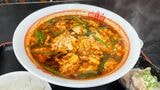 宮崎の新しいご当地グルメ「辛麺」の元祖といわれるローカルチェーンとは？（筆者撮影）