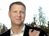 ハンス・ヴェストベリ　エリクソン次期CEO--ソニーと合弁する携帯電話は厳しいが、利益を出せるようにしたい