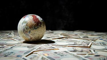 通貨大動乱: 日本は経済・通貨戦争に敗北したか!? 日本】旭日竜5銭銀貨 明治3(1870) 不明瞭ウロコ NGC MS62［B