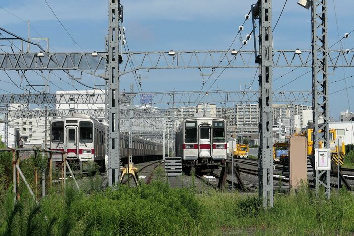留置線の電車