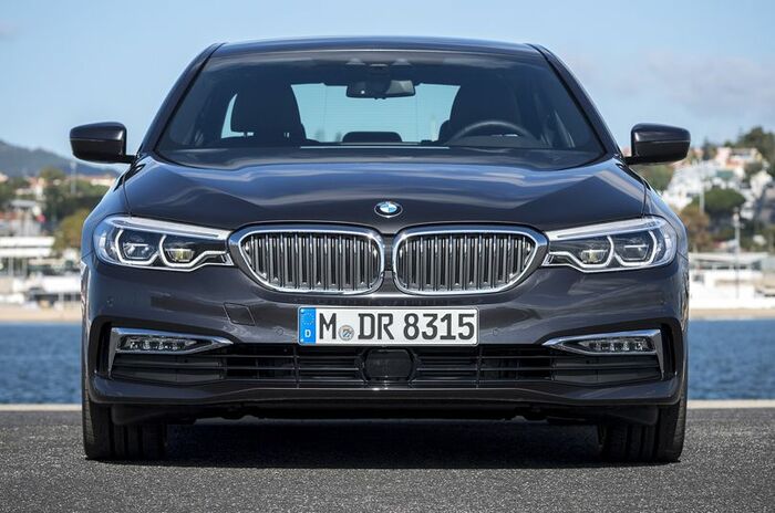 ビー・エム・ダブリュー 530d xドライブ｜BMW 530d xDrive