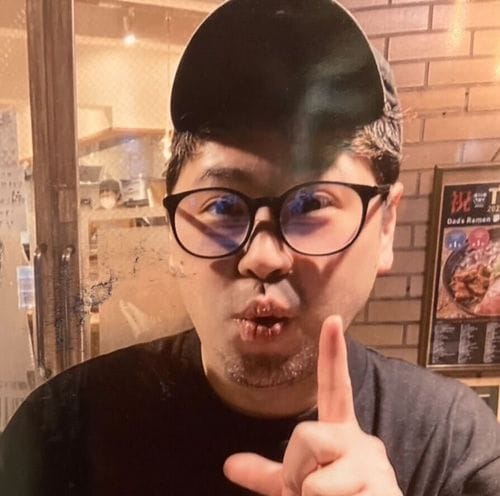 「Dad's Ramen 夢にでてきた中華そば」店主の吉田竜太郎さん。チャーミング！（写真：吉田さん提供）