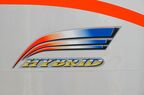 シンボルマークはスピード感と沿線の色をモチーフ