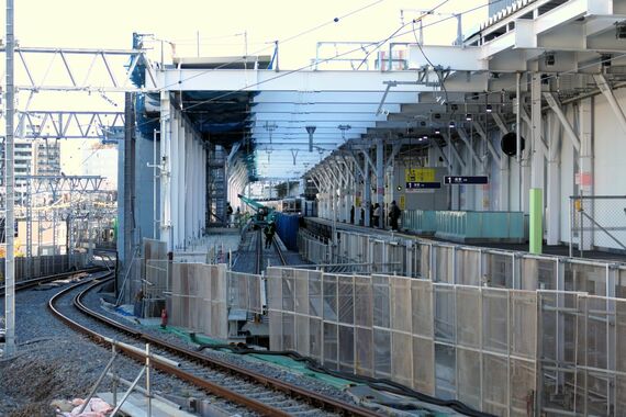 とうきょうスカイツリー駅 上り線ホーム