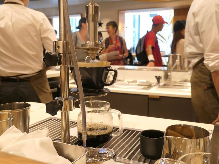 コーヒーのいれ方も通常店と異なる①