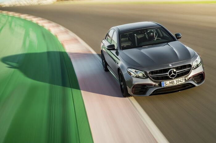 メルセデスAMG E63 S 4マチックプラス｜Mercedes-AMG E63 S 4MATIC＋