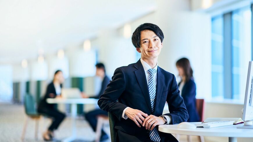 マイナス感情を持ったとき、振り回されないためにはどうしたらいいのか、3つのポイントを紹介します（写真：kikuo／PIXTA）