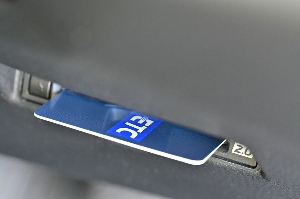 「ETCパーソナルカード」というデポジット式のETCカードもあるが…（写真：omakase / PIXTA）