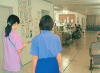 診療報酬改正でスケープゴートに、再入院もままならない脳卒中後遺症患者の苦難