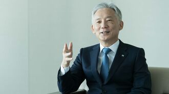 ｢紙需要は減る。紙製品や素材事業を伸ばす｣