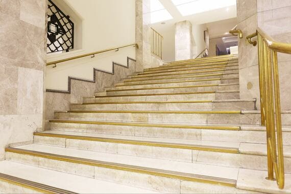 日本橋高島屋 階段