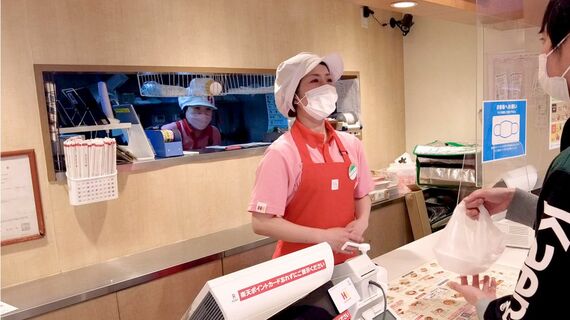 接客研修の様子