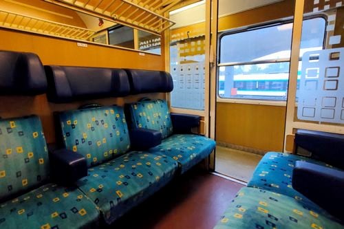 かつてはコンパートメント座席が多く快適だった（2022年 筆者撮影）