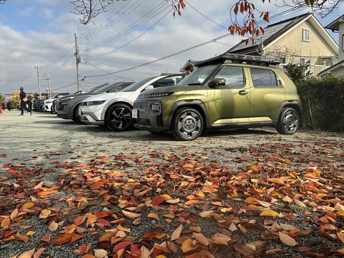 同乗試乗用に準備された輸入電動車の各モデル（筆者撮影）