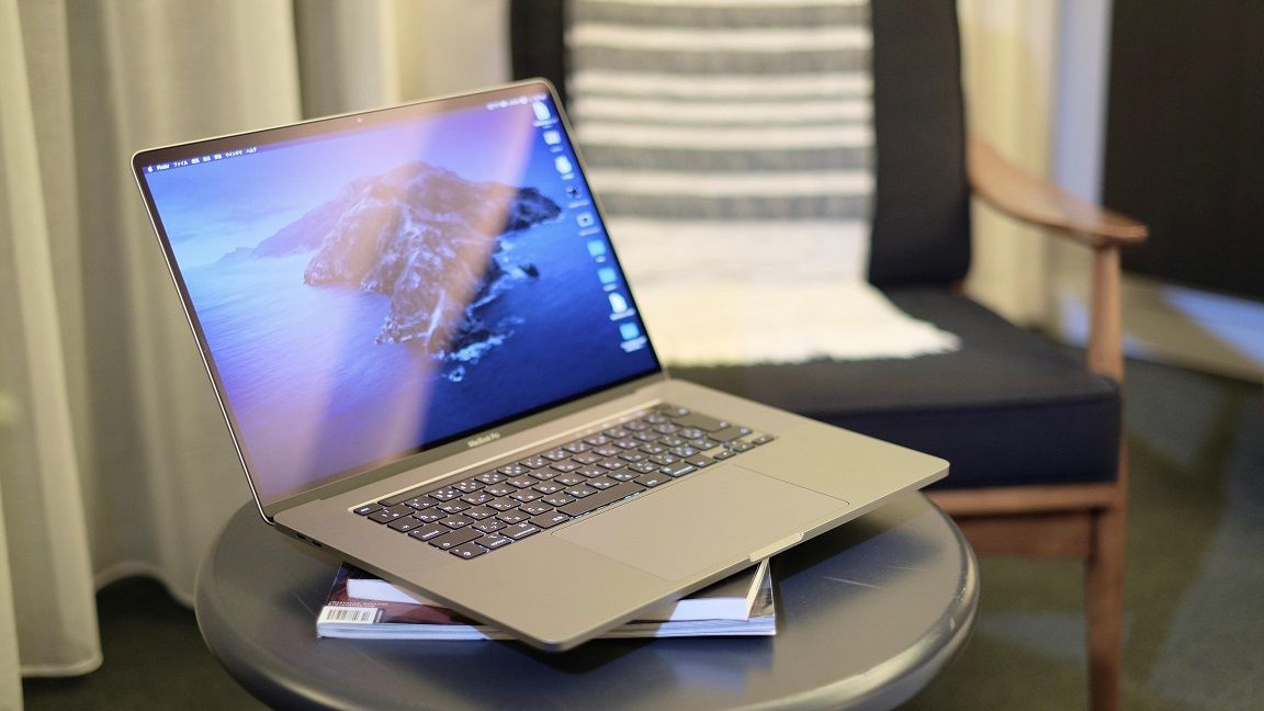 新｢MacBook Pro｣が超高価でも支持されるワケ クリエイターの意見を徹底