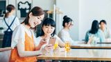 SNSに親が子どもの写真や私生活上の事柄を公表することが多くなっていますが、法的な問題やトラブルのもとになることも（写真：takeuchi masato／PIXTA）