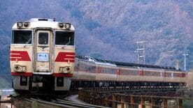 ｢キハ181系｣急勾配に挑んだ特急型気動車の記憶　｢しなの｣｢つばさ｣から山陰･四国の列…