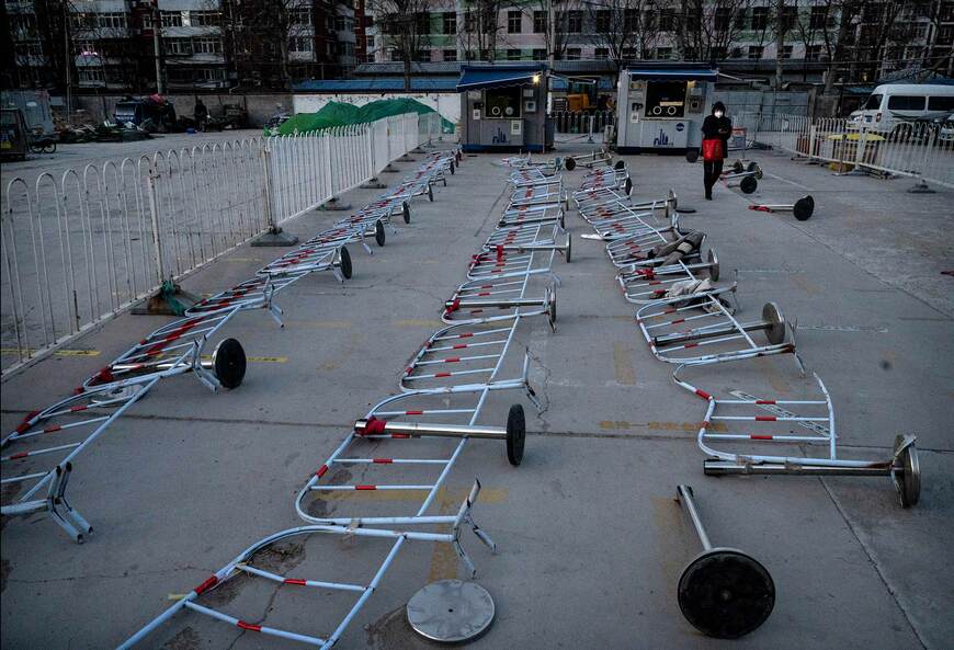 PCR検査会場（北京市､12月19日）Photographer: Kevin Frayer/Getty Images