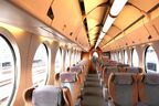 南海ラピートの車内