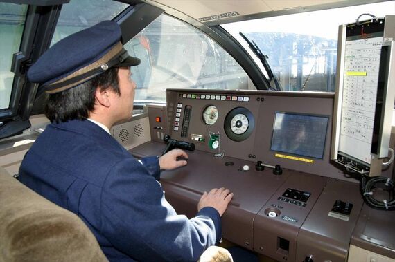 スーパー白鳥 789系