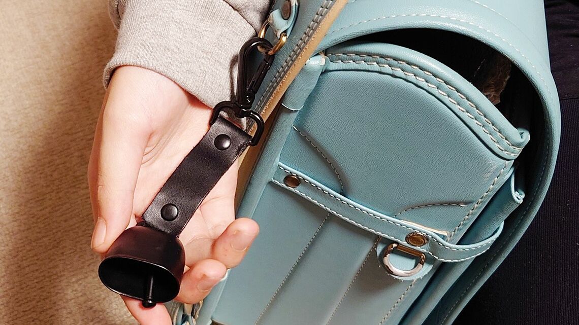 秋田市が全児童に配布しているクマよけの鈴