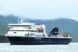 北島と南島を結ぶもう1社のフェリーはブルー･ブリッジ（筆者撮影）