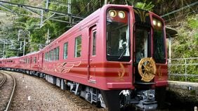 南海･新観光列車｢GRAN天空｣知られざる別の任務　難波と高野山を直結｢観光公害｣緩和にもなるメリット