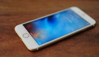 新型iPhoneを2週間使い続けて体感したこと