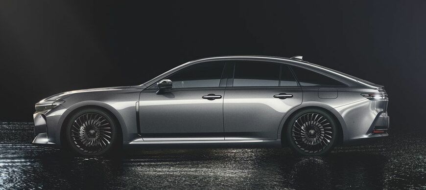 トヨタ「クラウン（セダン）」（写真：トヨタ自動車）
