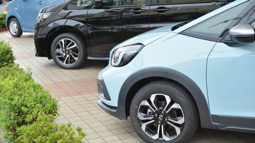 新車の納期に異変が起きている（写真：sawada / PIXTA）