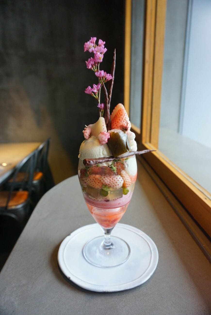 パティスリィ・アサコ・イワヤナギのパフェ（写真：ラウラさん提供）